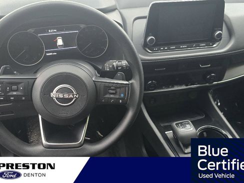 Used 2024 Nissan Rogue SV AWD/4WD image 7
