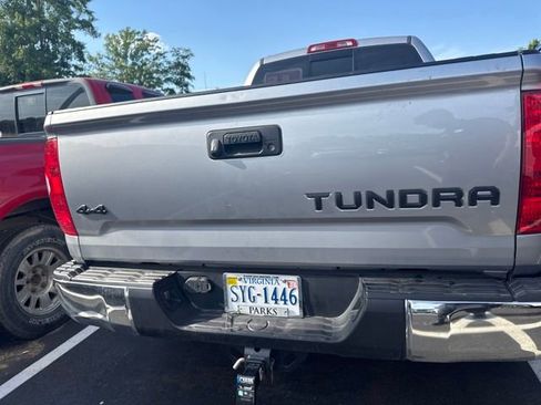 Used 2019 Toyota Tundra SR5 AWD/4WD image 7