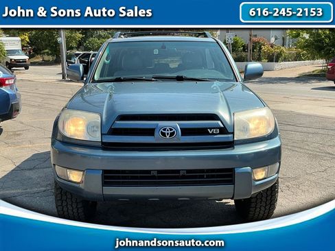 Used 2005 Toyota 4Runner Limited image 1