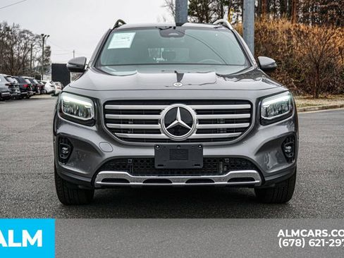 Used 2025 Mercedes-Benz GLB 250 GLB 250 w/ Exclusive Package image 10
