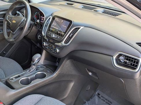Used 2022 Chevrolet Equinox LT image 21