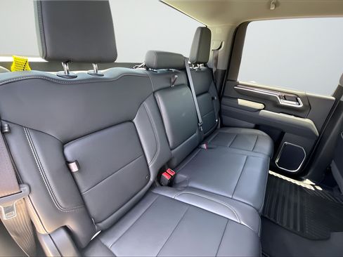Used 2026 Chevrolet Silverado 2500 LTZ AWD/4WD image 20