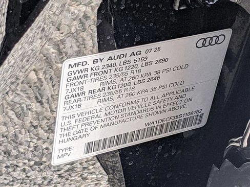 New 2025 Audi Q3 2.0T Premium image 15