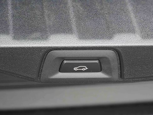 Certified 2023 BMW X5 sDrive40i w/ Premium Package image 38