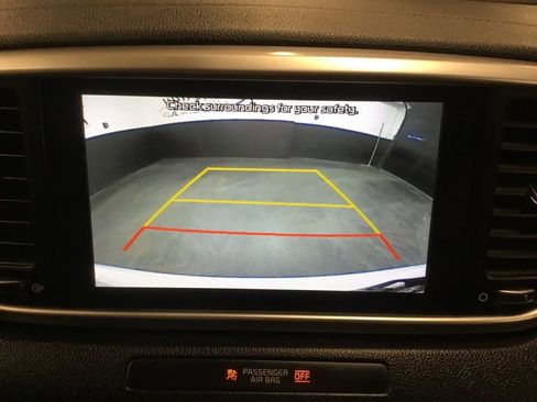 Used 2021 Kia Sportage LX image 51