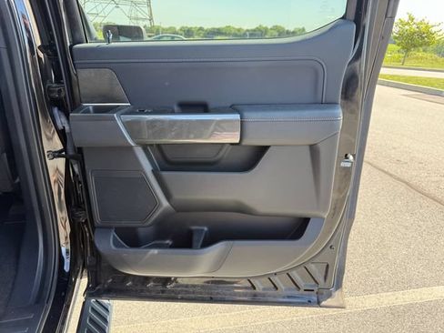 Used 2022 Ford F150 XLT w/ Equipment Group 302A High AWD/4WD image 18