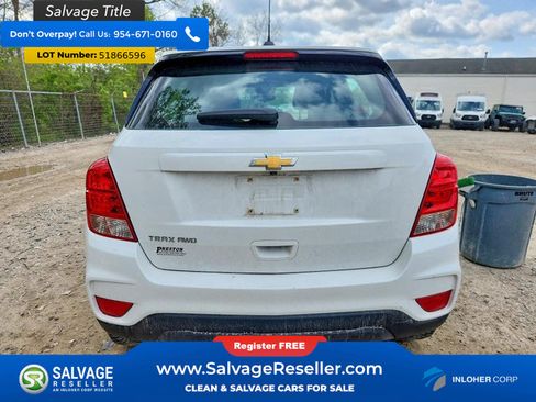Used 2017 Chevrolet Trax LS AWD/4WD image 8
