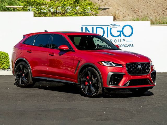 Used 2022 Jaguar F-PACE SVR AWD/4WD image 4
