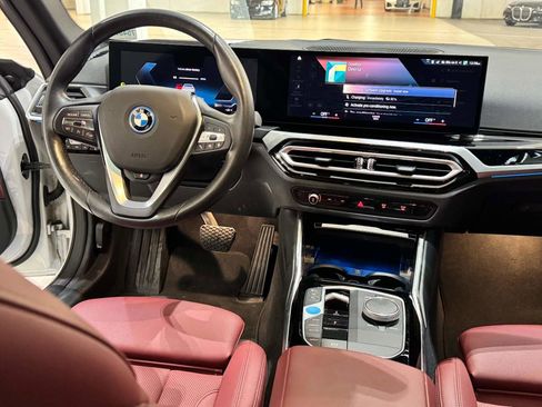 Certified 2023 BMW i4 eDrive35 w/ Premium Package RWD image 19