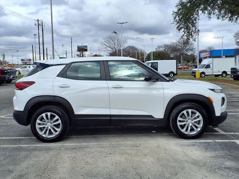 Used 2023 Chevrolet TrailBlazer LS image 4
