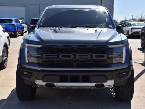 Used 2025 Ford F150 Raptor image 3