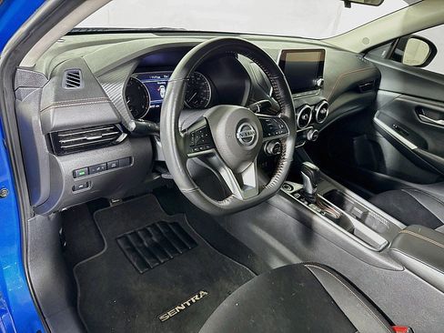 Used 2023 Nissan Sentra SR w/ Trunk Package FWD image 9