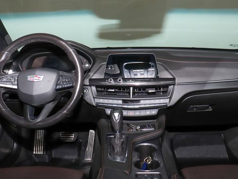 Used 2021 Cadillac CT4 Sport image 25