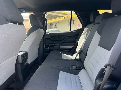 Used 2025 Toyota 4Runner TRD Off-Road image 20