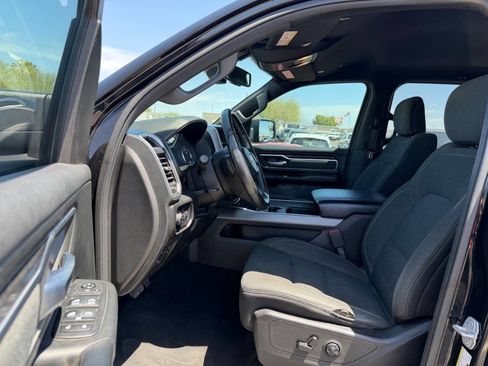 Used 2019 RAM 1500 Big Horn RWD image 18