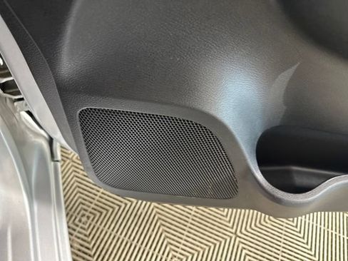 Used 2024 Nissan Versa S w/ S Plus Package image 29