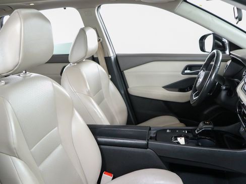 Used 2023 Nissan Rogue SV w/ SV Premium B Package FWD image 27