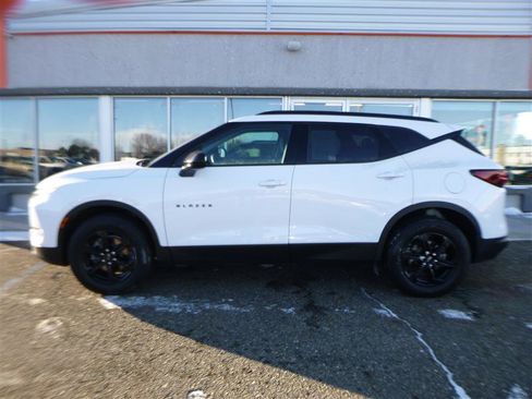 Used 2023 Chevrolet Blazer LT w/ Convenience Package image 2