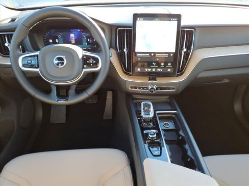New 2026 Volvo XC60 B5 Plus w/ Protection Package Premier image 9