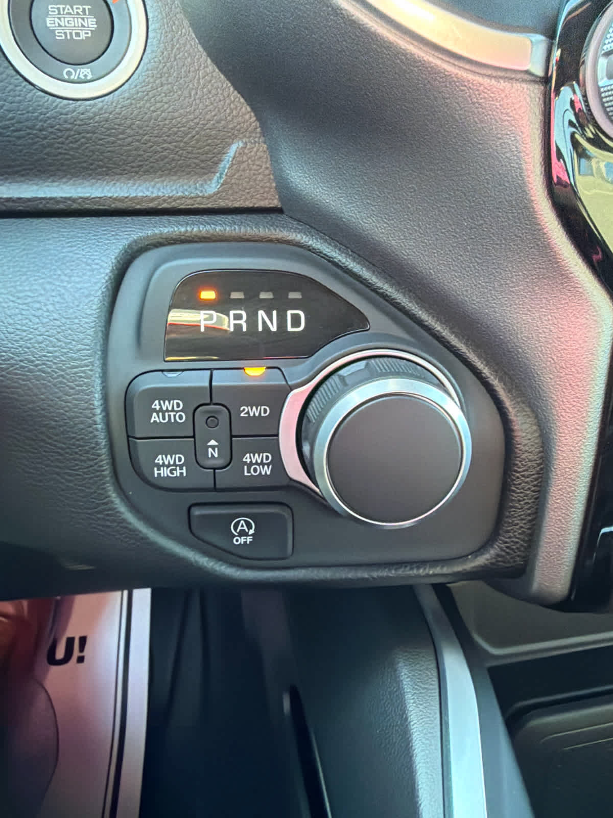 Used 2025 RAM 1500 Big Horn AWD/4WD image 16
