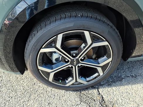 New 2025 Kia Niro EX Touring image 14