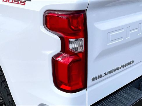 Used 2019 Chevrolet Silverado 1500 LT Trail Boss image 29