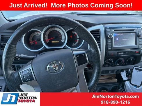 Used 2013 Toyota Tacoma PreRunner w/ SR5 Pkg image 12