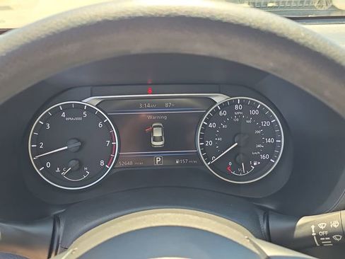 Certified 2024 Nissan Sentra SV FWD image 32