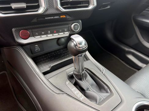 Used 2024 Ford Mustang GT Premium RWD image 23