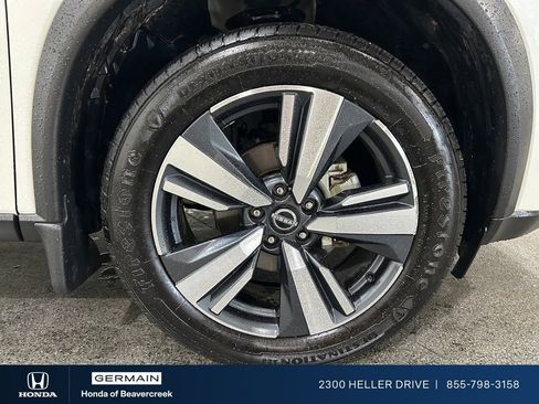 Used 2023 Nissan Rogue SL w/ SL Premium Package image 29