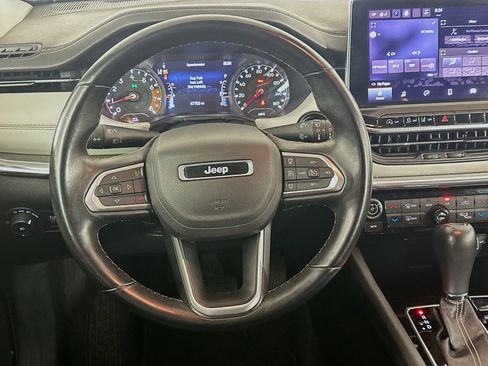 Used 2022 Jeep Compass Limited AWD/4WD image 18