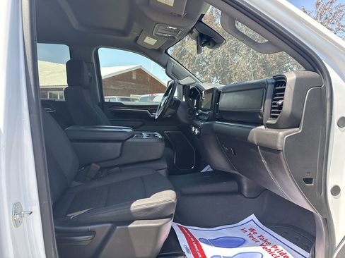 Used 2024 GMC Sierra 3500 SLE image 21