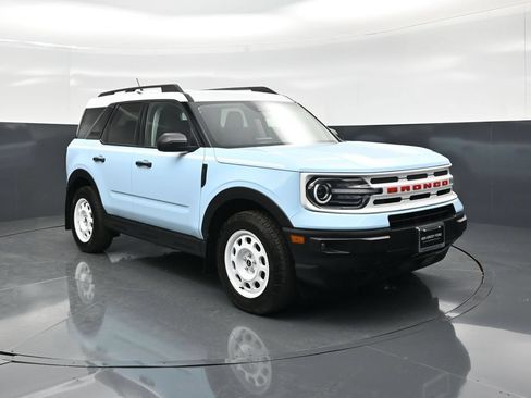 Certified 2023 Ford Bronco Sport Heritage w/ Heritage Convenience Package AWD/4WD image 54