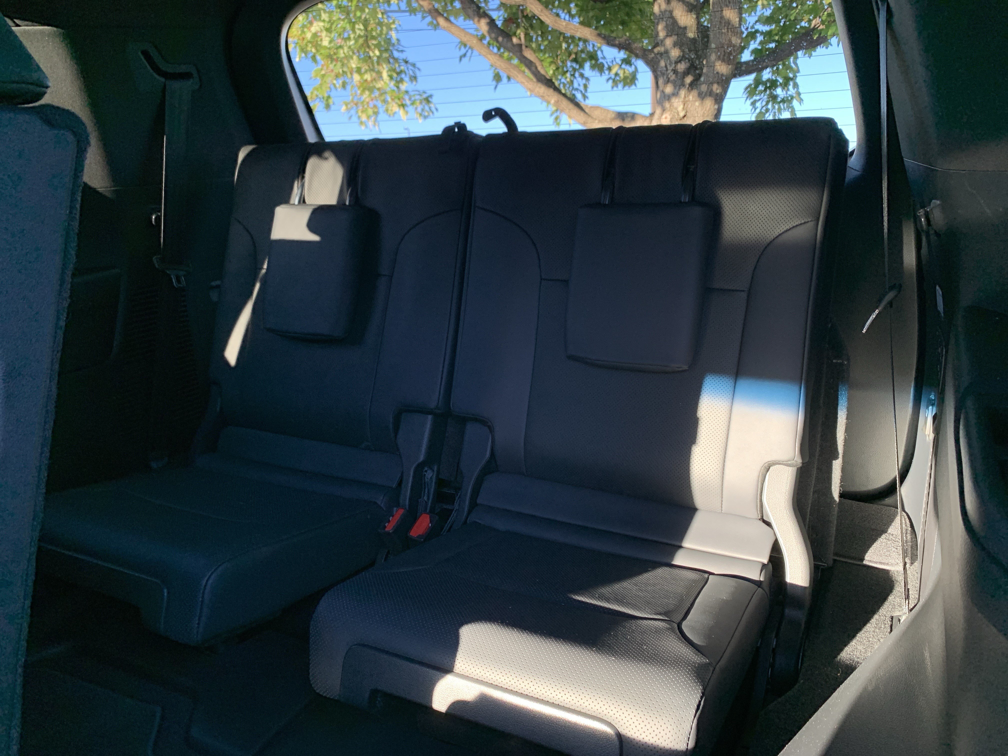 Used 2022 Lexus LX 600 4WD w/ Accessory Package (Z1) image 33