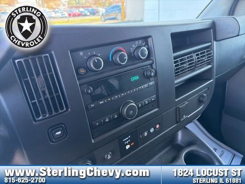 Used 2018 Chevrolet Express 3500 LT w/ LT Preferred Equipment Group image 18