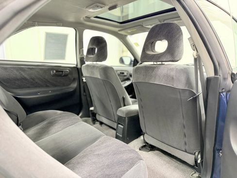 Used 1997 Acura Integra LS image 30