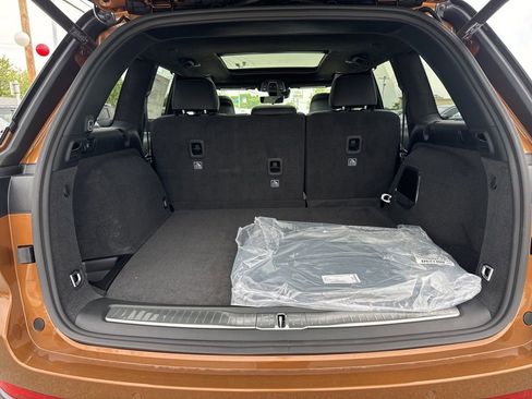 New 2026 Jeep Grand Cherokee Summit AWD/4WD image 21