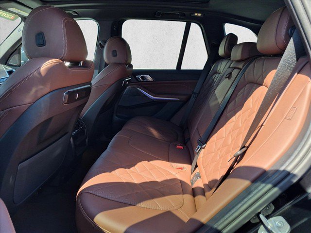 Used 2024 BMW X5 xDrive40i w/ Parking Assistance Package AWD/4WD image 20