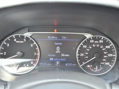 Used 2024 Nissan Altima 2.5 SR FWD image 22