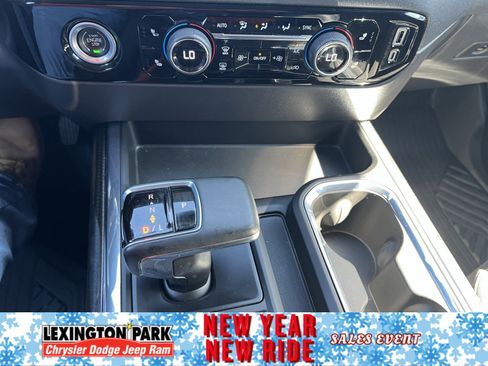 Used 2023 Chevrolet Silverado 1500 LT Trail Boss image 19