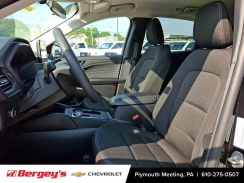 Used 2025 Ford Escape Active AWD/4WD image 16