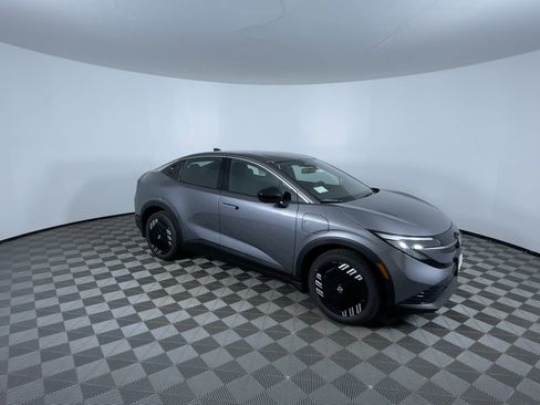 New 2026 Nissan Leaf S+ w/ Floor Mat Package (S+) image 2