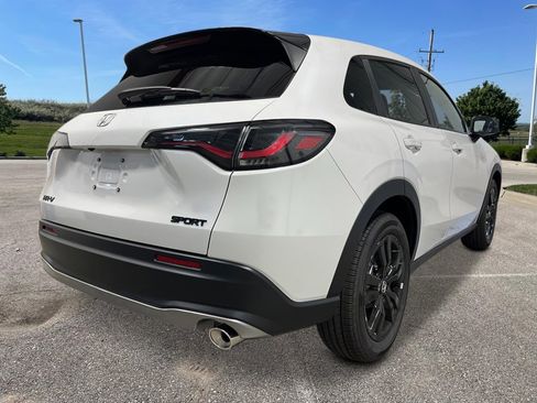 New 2026 Honda HR-V Sport image 5