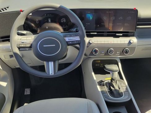 New 2026 Hyundai Kona SE FWD image 6