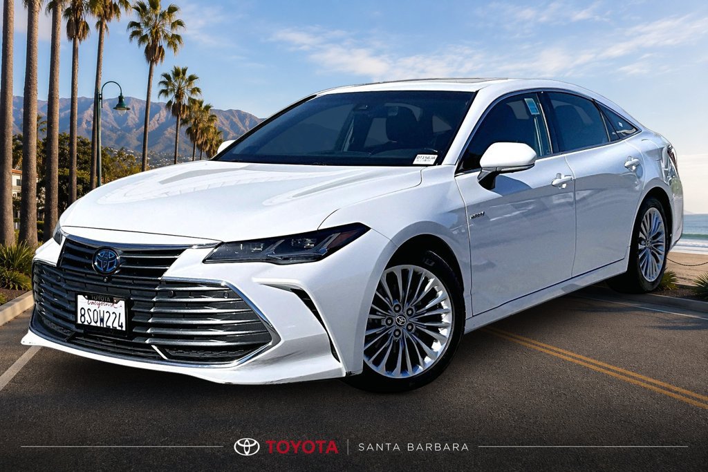 Used 2021 Toyota Avalon Limited w/ Advanced Safety Package FWD image 3