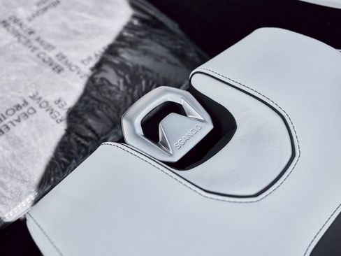 Used 2024 Lamborghini Huracan EVO image 40