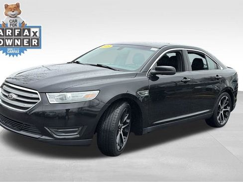 Used 2015 Ford Taurus SEL w/ Equipment Group 201A image 3