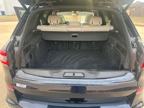 Used 2019 BMW X5 xDrive50i w/ M Sport Package image 28