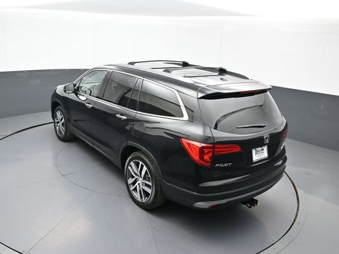 Used 2017 Honda Pilot Elite image 44