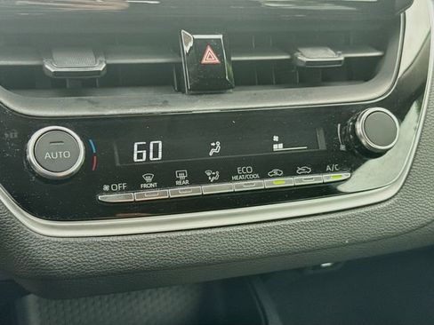 Used 2024 Toyota Corolla LE FWD image 23